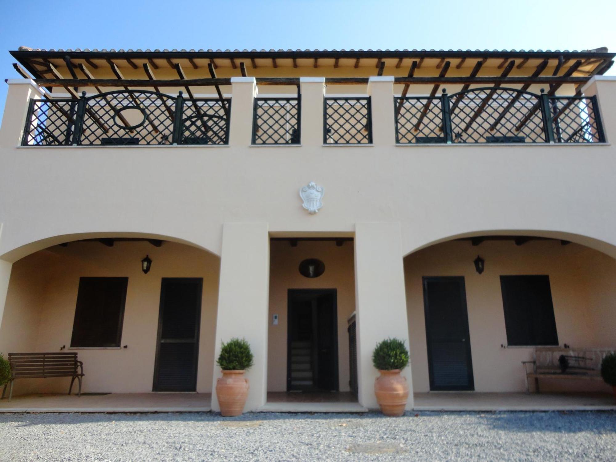Casale Di Tormaggiore Villa And Country Suites Pomezia Kültér fotó