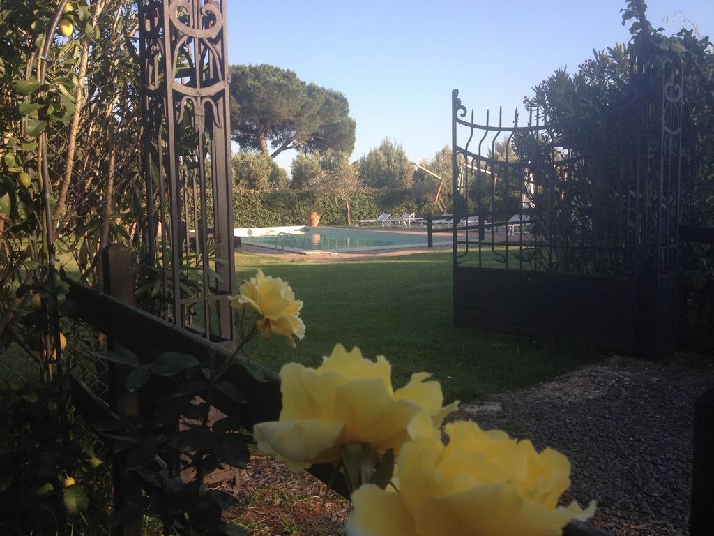 Casale Di Tormaggiore Villa And Country Suites Pomezia Kültér fotó