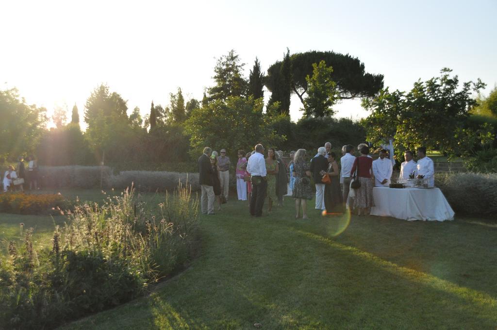 Casale Di Tormaggiore Villa And Country Suites Pomezia Kültér fotó