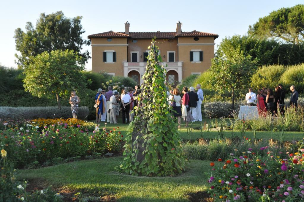 Casale Di Tormaggiore Villa And Country Suites Pomezia Kültér fotó
