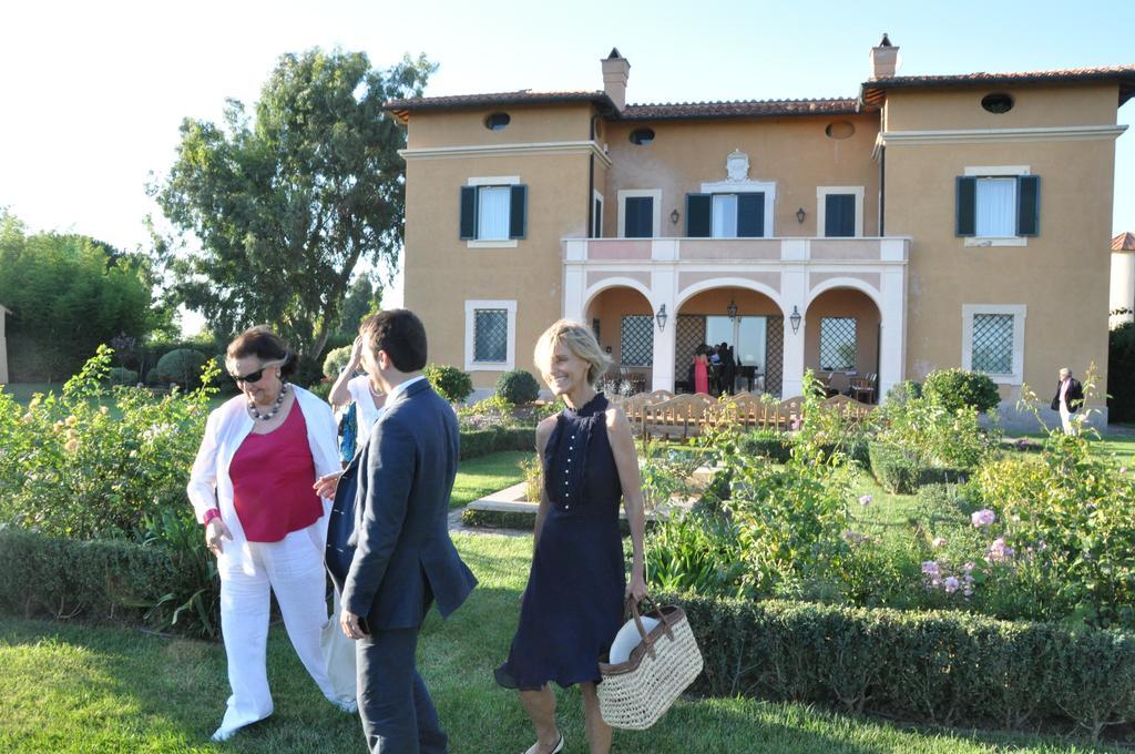 Casale Di Tormaggiore Villa And Country Suites Pomezia Kültér fotó